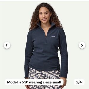 Patagonia Women's Navy Blue Quarter-Zip Fleece Pullover